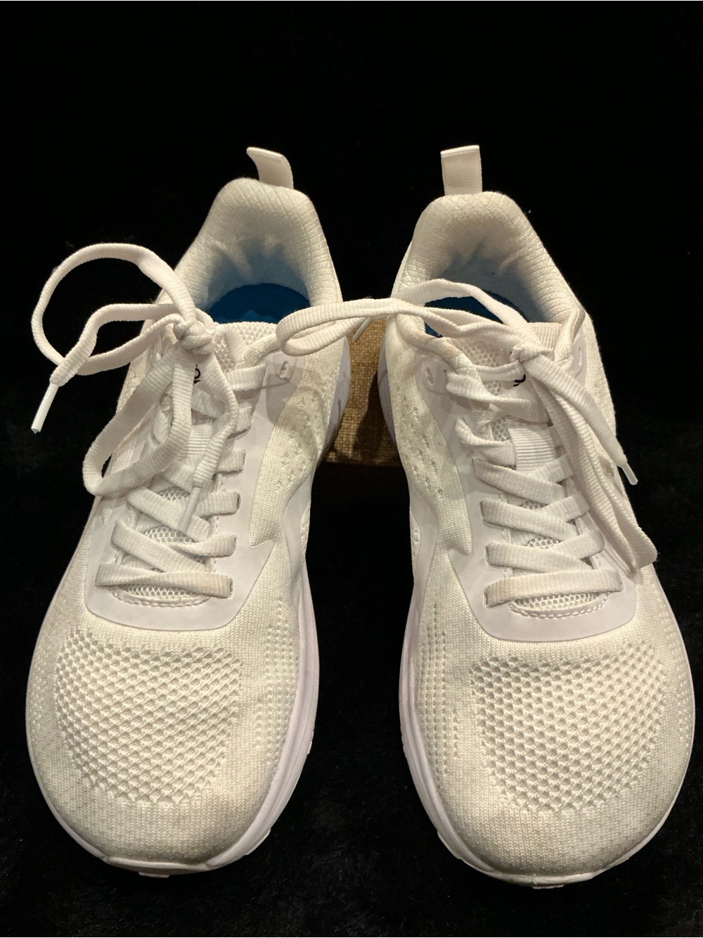 Bro ax Women's Wide Toe Box Road Running Sneakers Size 40